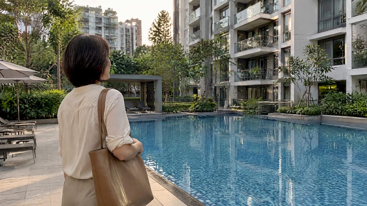 1–3% Premium: How to Verify a Pool Facing Unit's Value in Singapore
